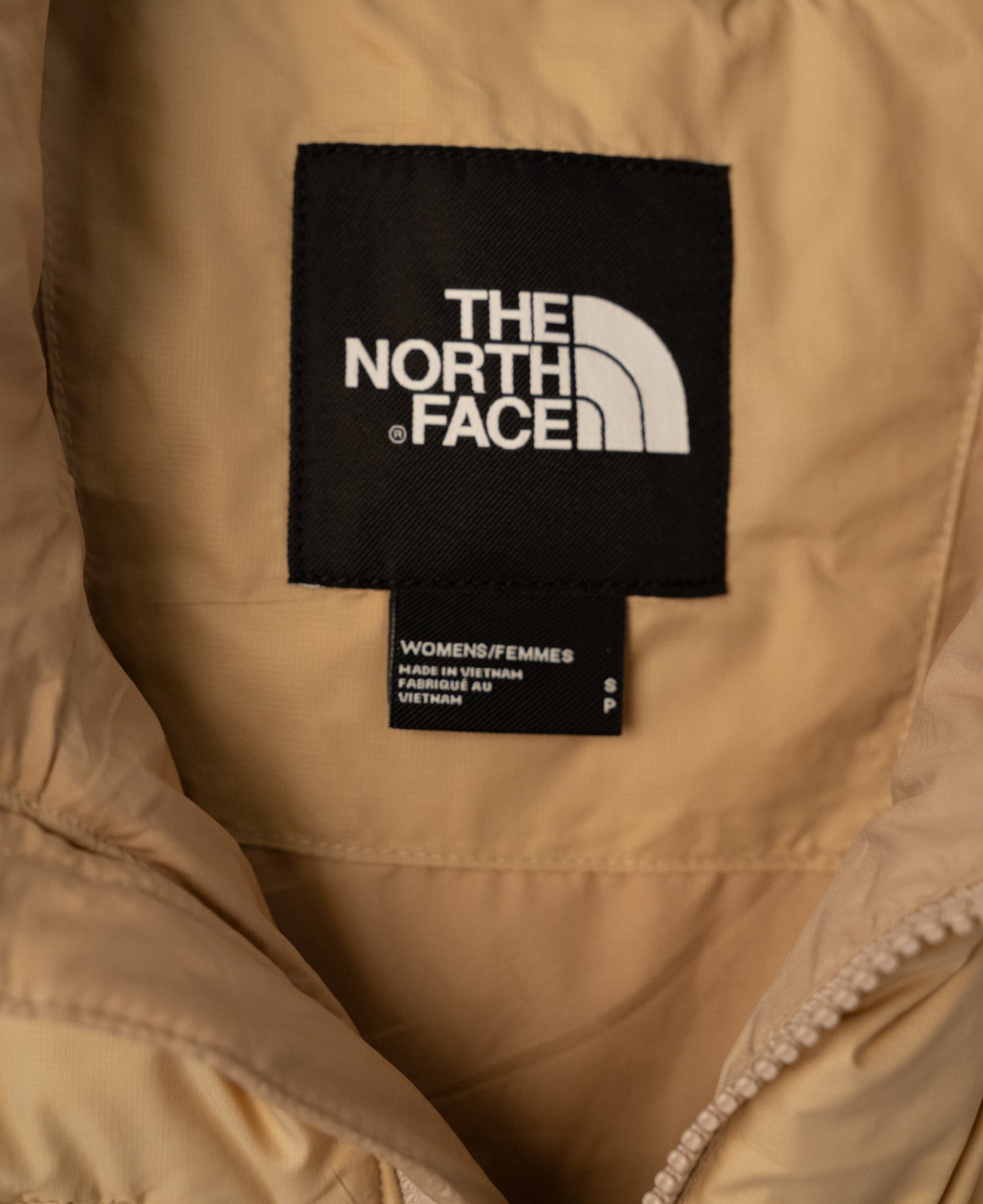 The North Face 550 Women's Stylish Down Vest Beige/Cream New